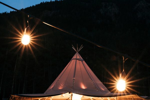 under-the-sky-tipi-style-tents-gallery-037